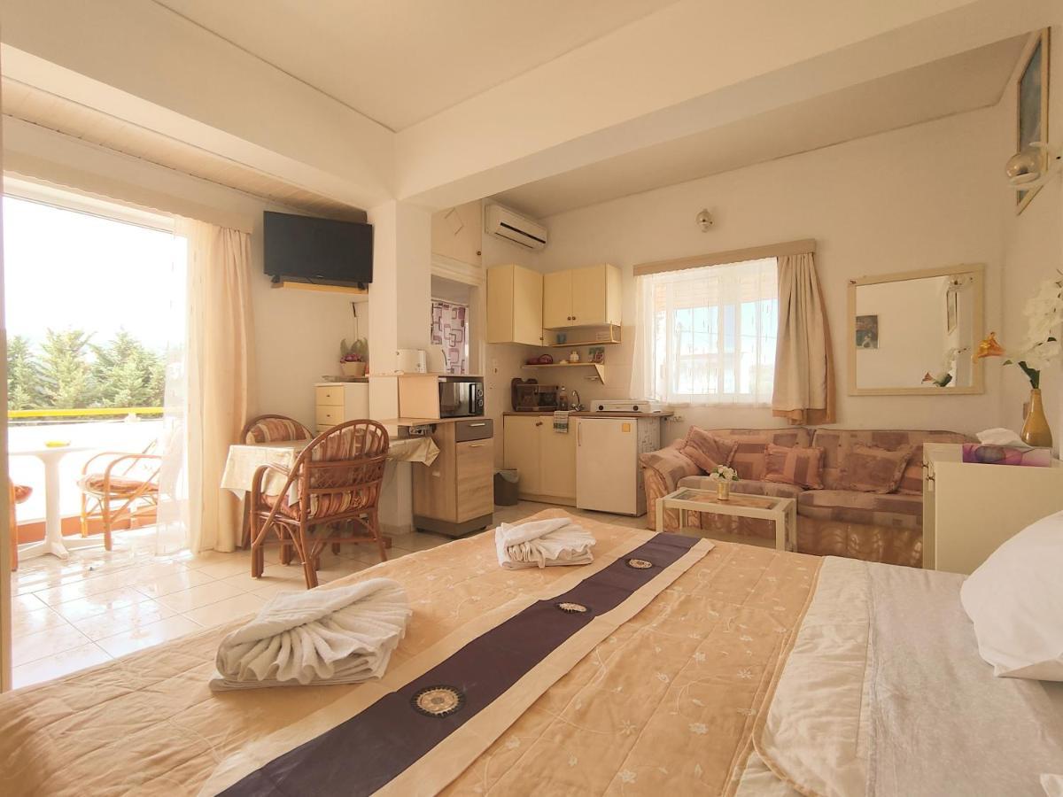 Evli Apartment Rethymno  Bagian luar foto
