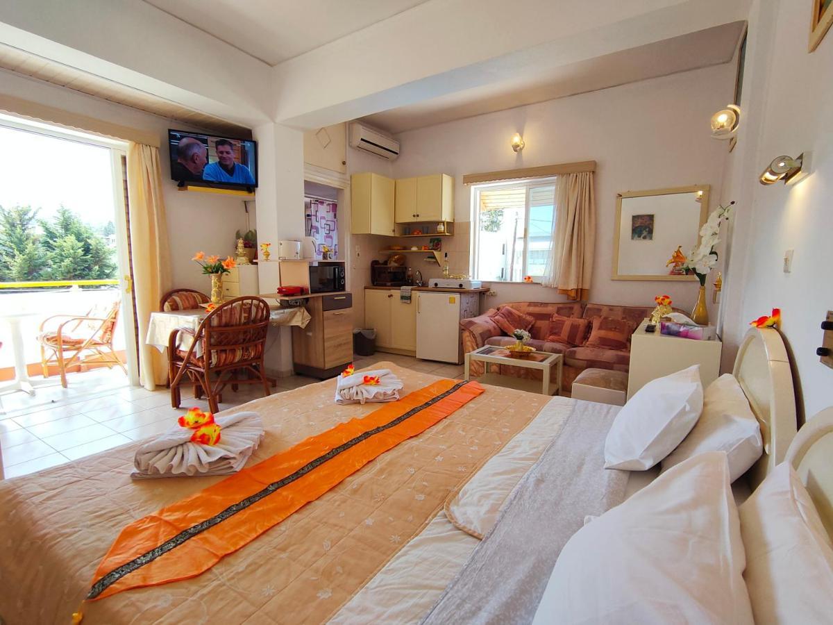 Evli Apartment Rethymno  Bagian luar foto