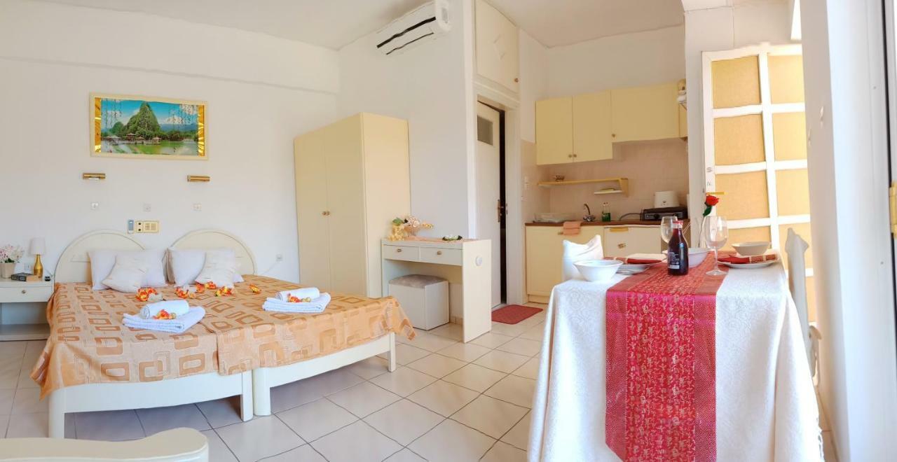 Evli Apartment Rethymno  Bagian luar foto